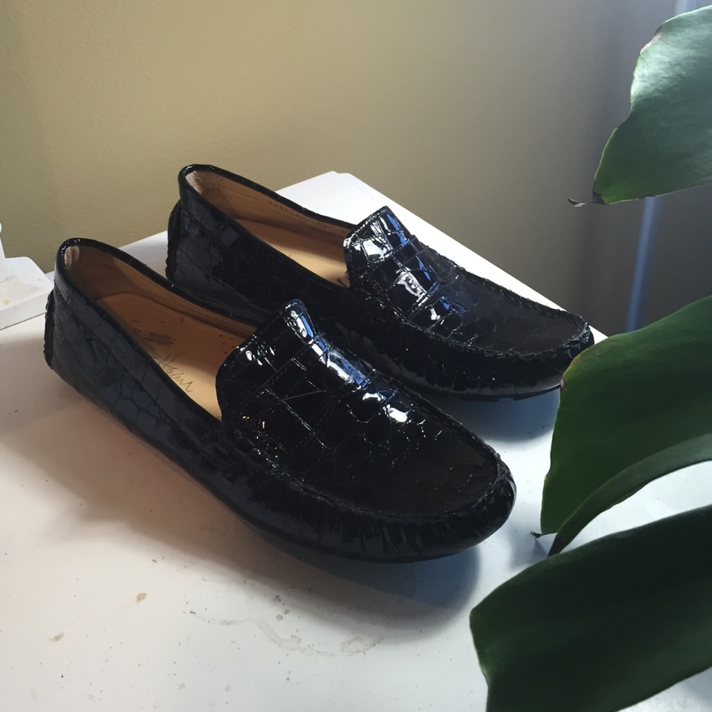 Cole Haan black patent leather flats Nike Air 7.5